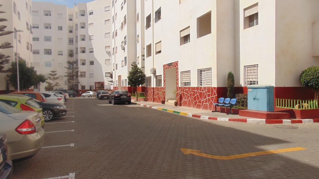 Suite Apartment Fawzi Agadir Bagian luar foto